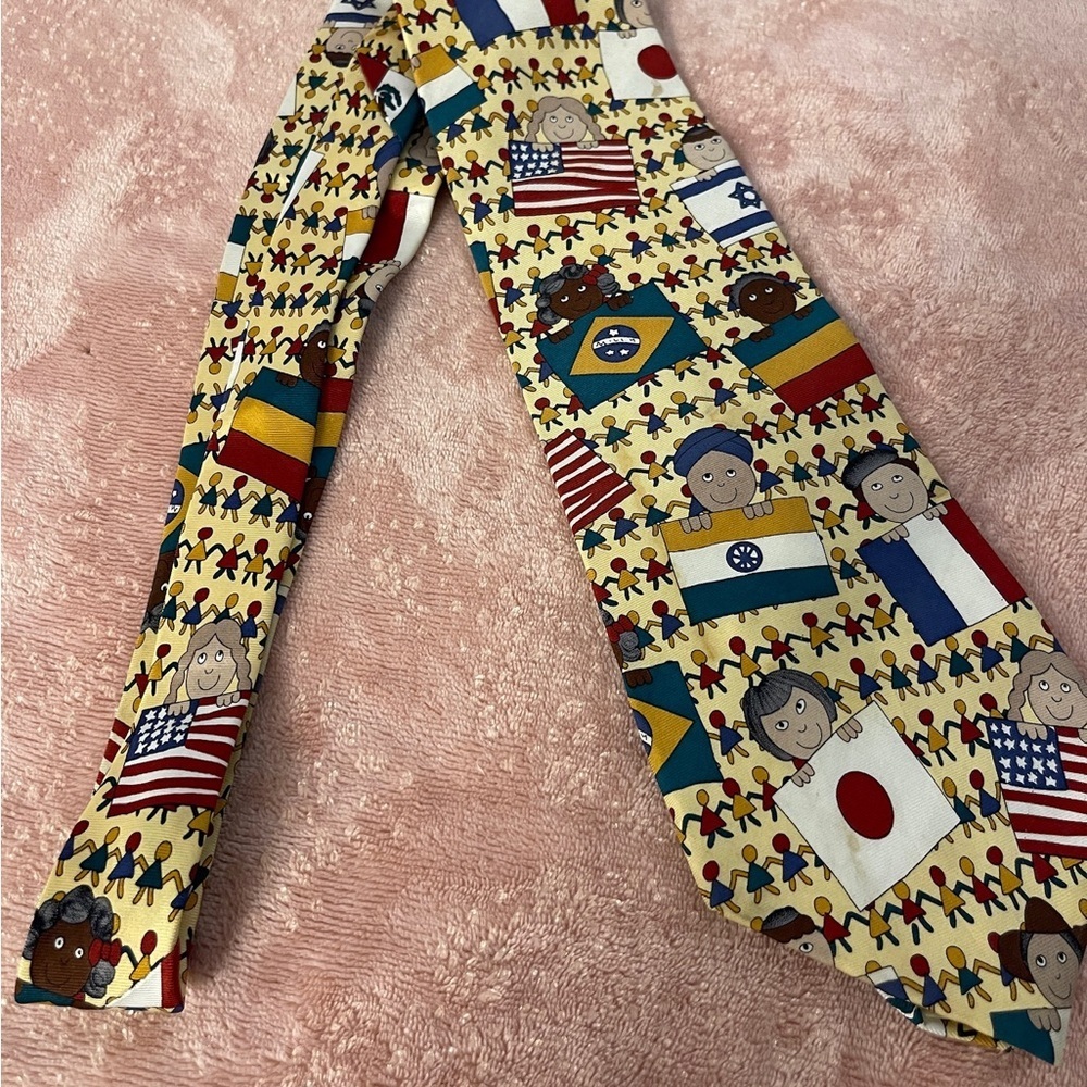 Colorful International Flag Pattern Tie - Picture 4 of 8